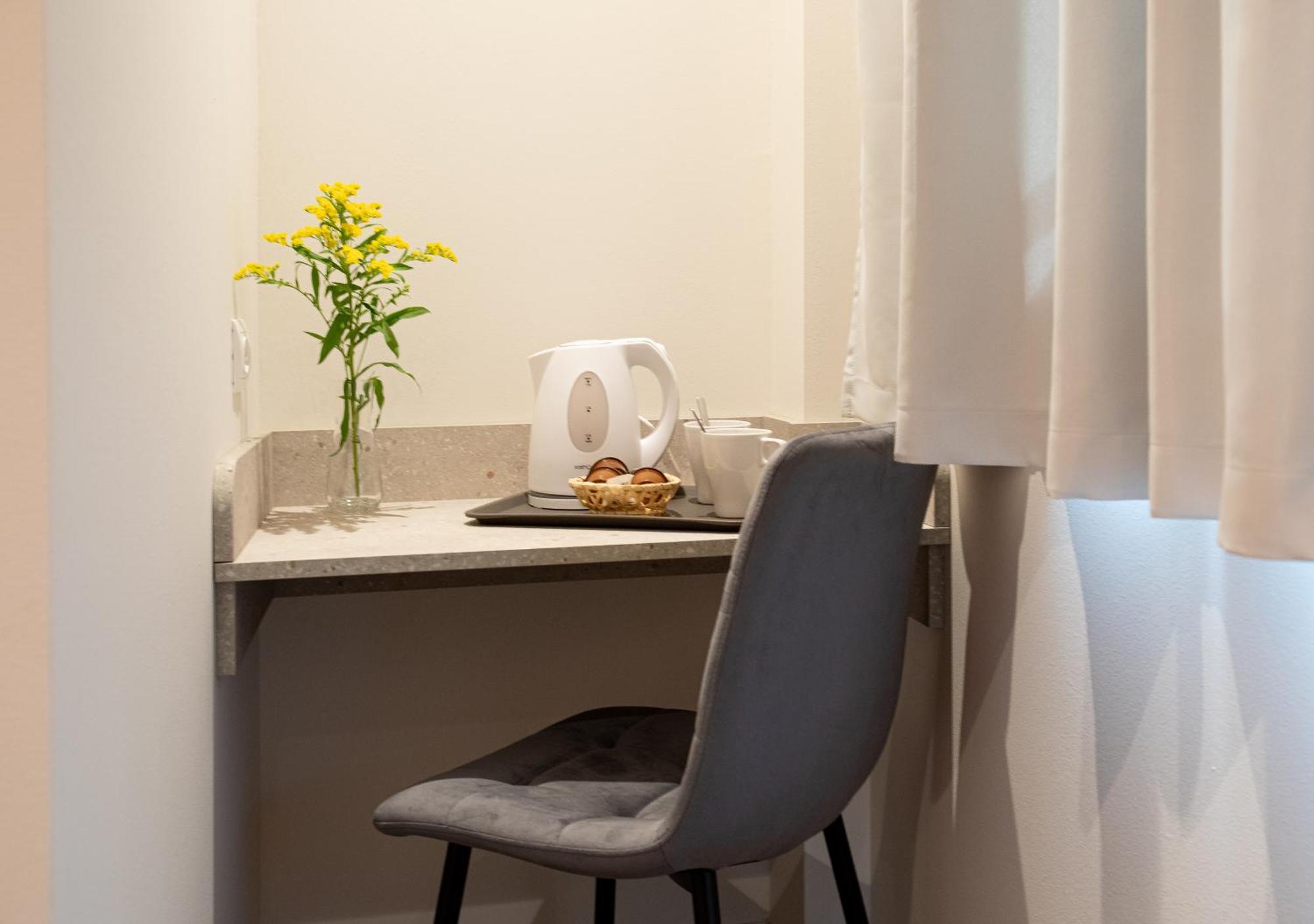 Boutique Rooms Playa Burriana نيرخا المظهر الخارجي الصورة