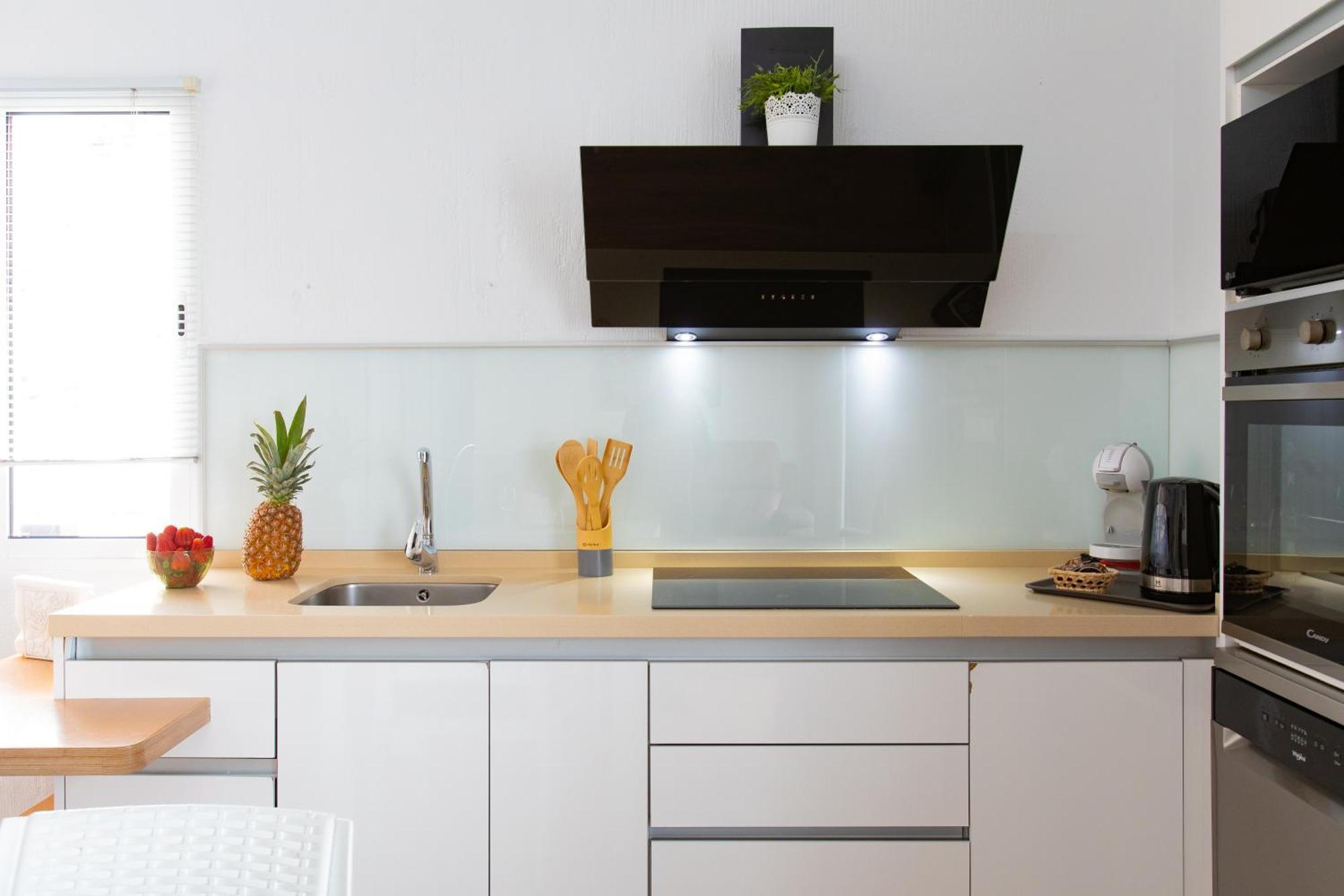 Boutique Rooms Playa Burriana نيرخا المظهر الخارجي الصورة