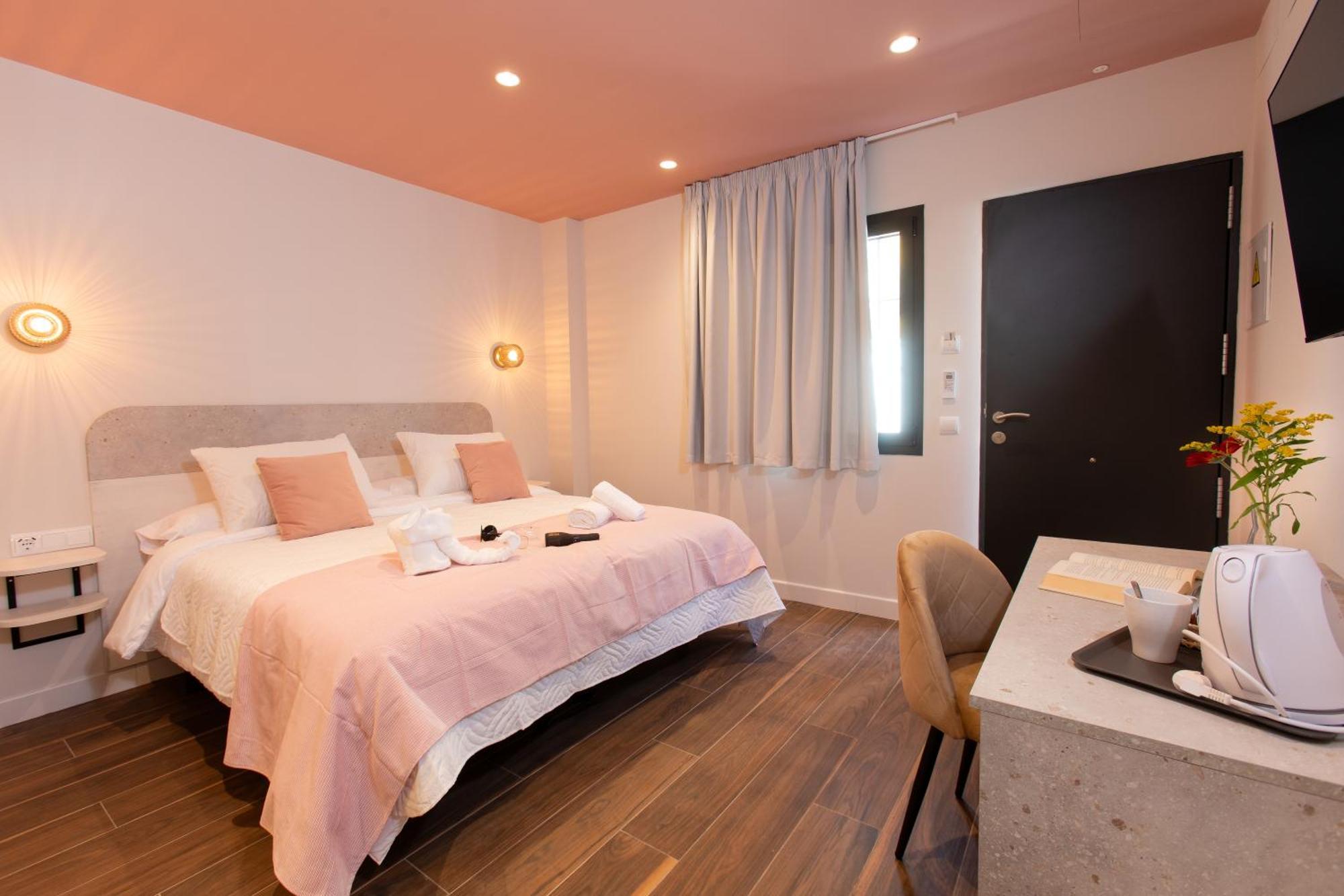 Boutique Rooms Playa Burriana نيرخا المظهر الخارجي الصورة