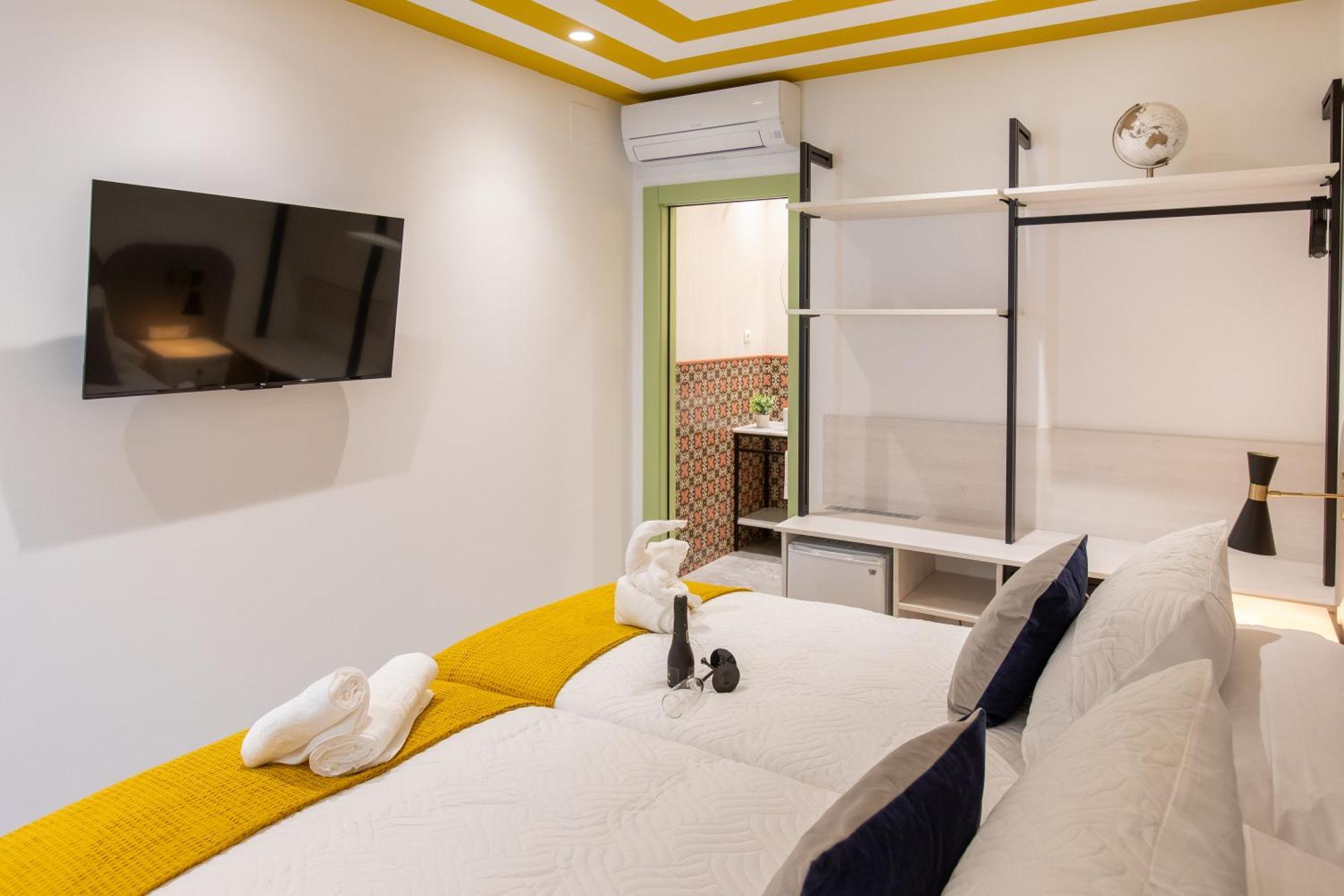 Boutique Rooms Playa Burriana نيرخا المظهر الخارجي الصورة