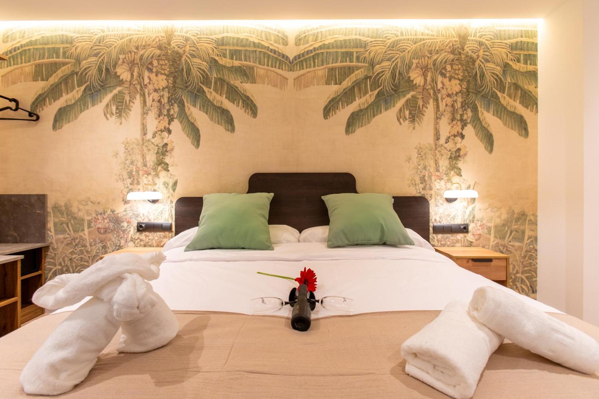 Boutique Rooms Playa Burriana نيرخا المظهر الخارجي الصورة